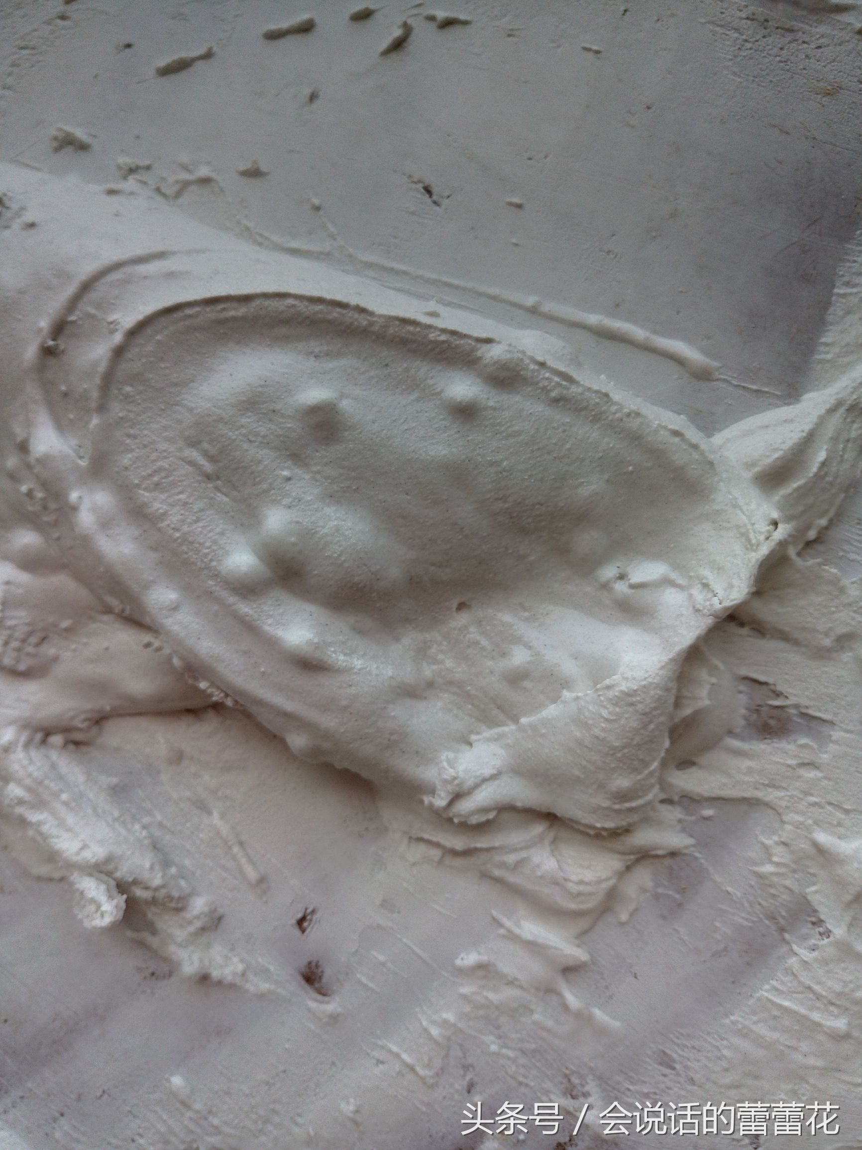 铲墙皮重新刮大白多少钱,刮大白前旧墙皮怎么办