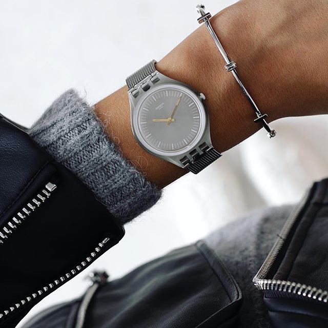 高级时尚手段带,手段上的时尚单品女