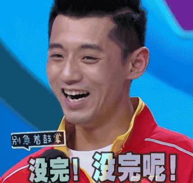 舒伯特揭面盔评测,舒伯特c4pro和agv揭面盔哪个好