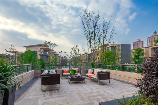 雅居乐25年“别墅世家”根植天府新区，以十年雅墅树立成都高端人居典范