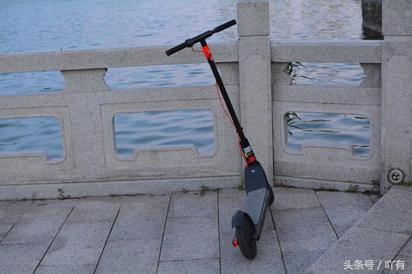 rnd电动滑板车优缺点,全铝车身轻多少