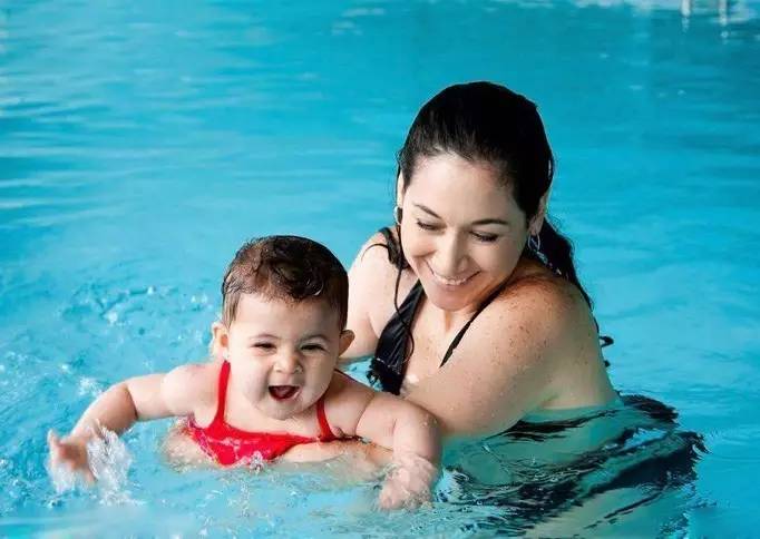 防暑降温小妙招,简单实用方法助宝宝降温