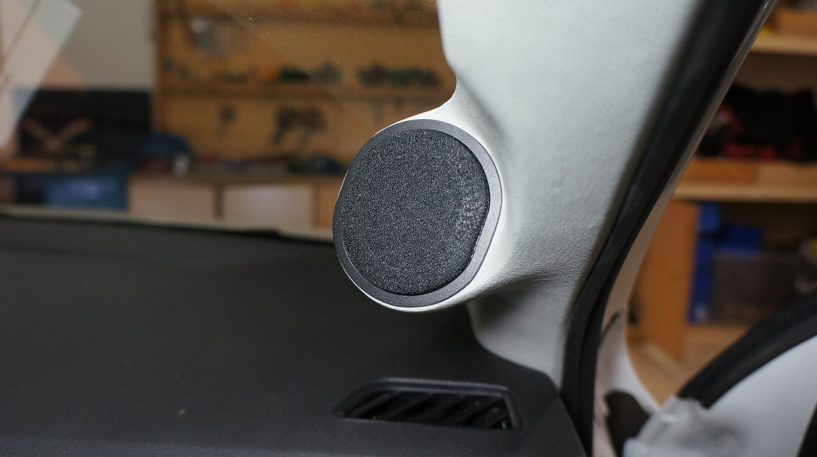 斯柯达明锐12款原车几个鸣笛喇叭,09款斯柯达明锐鸣笛喇叭自己更换