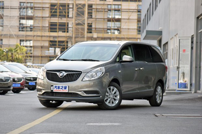 gl8艾维亚和别克gl8比较,别克gl8对比gl8