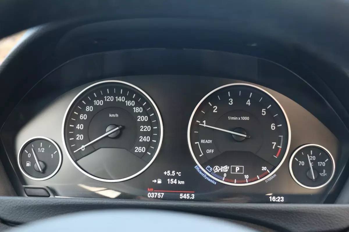 精髓依旧：试驾华晨宝马BMW318Li