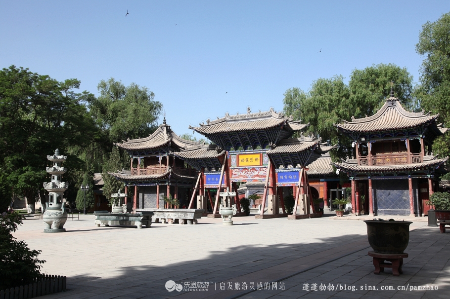张掖大佛寺简介内容,张掖市大佛寺介绍