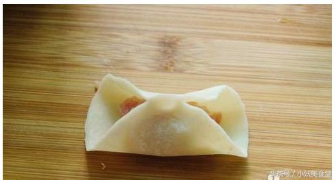 怎样包饺子才好看简单易学,怎么简单的包饺子才好看