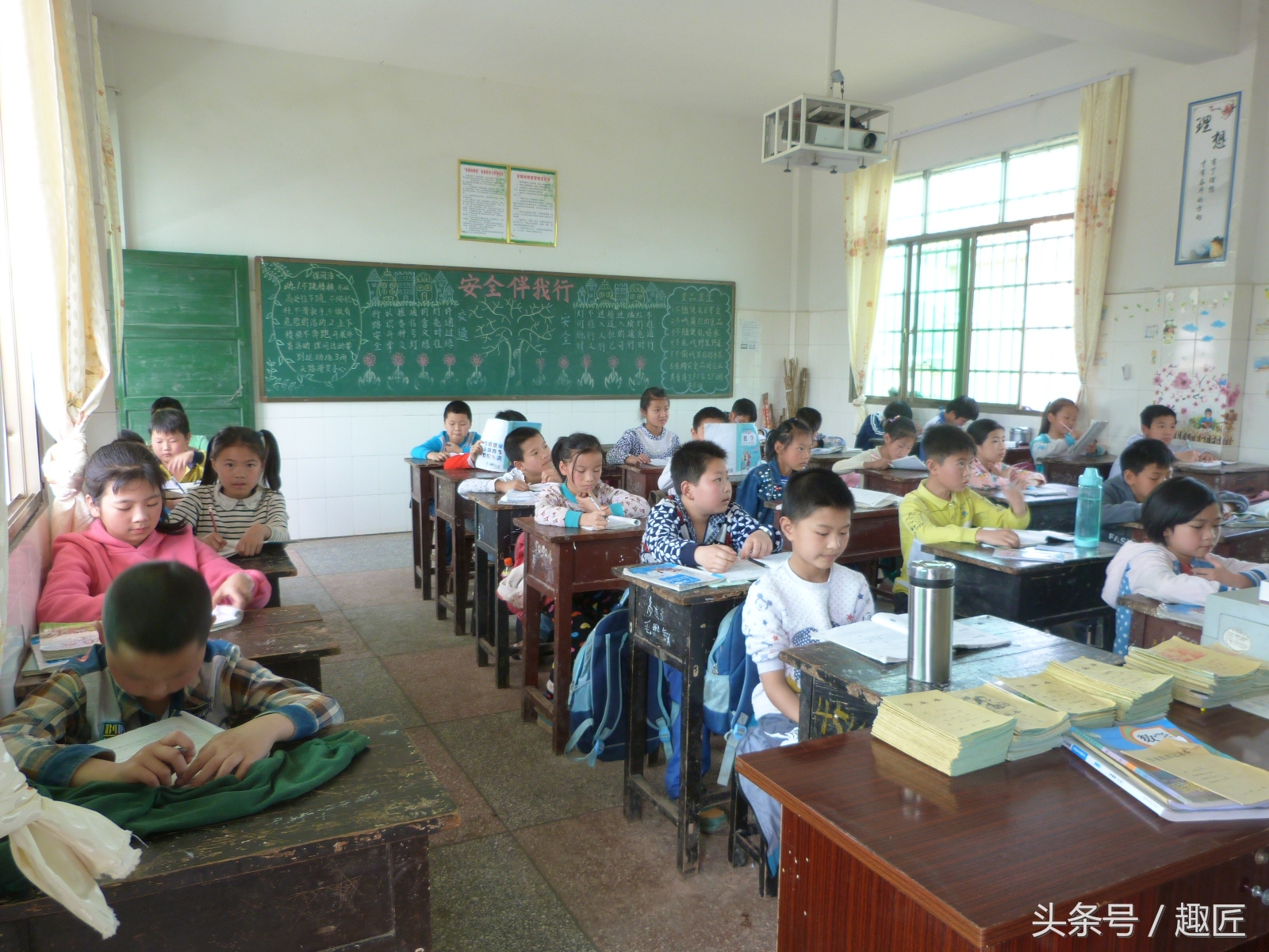 四年级一共学了多少个修辞手法,四年级上册常用的修辞手法有哪些