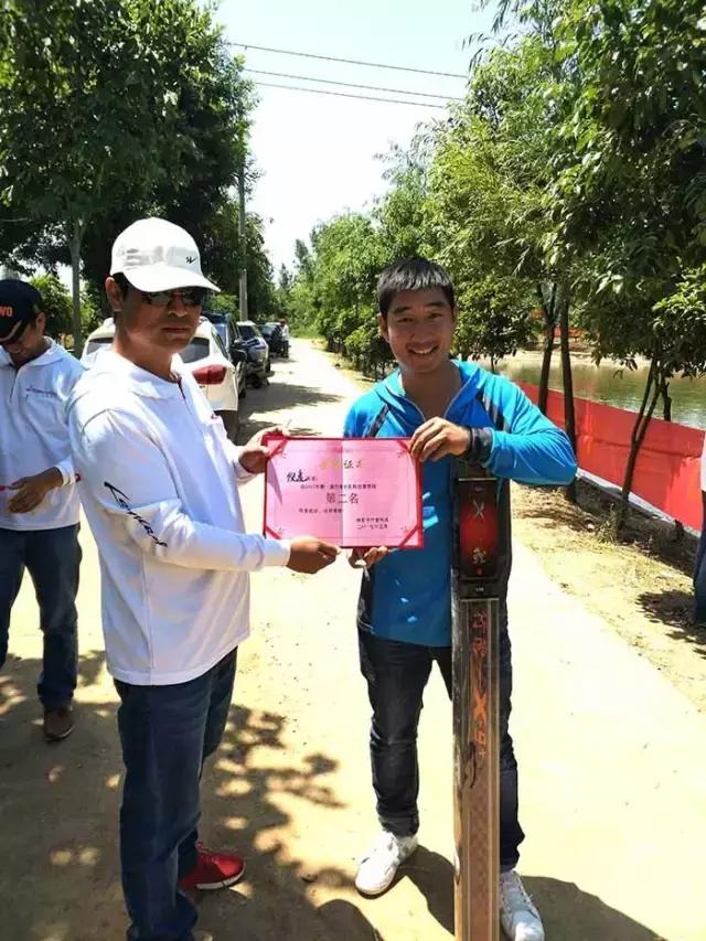 南阳古镇钓鱼比赛冠军,南阳行营钓具