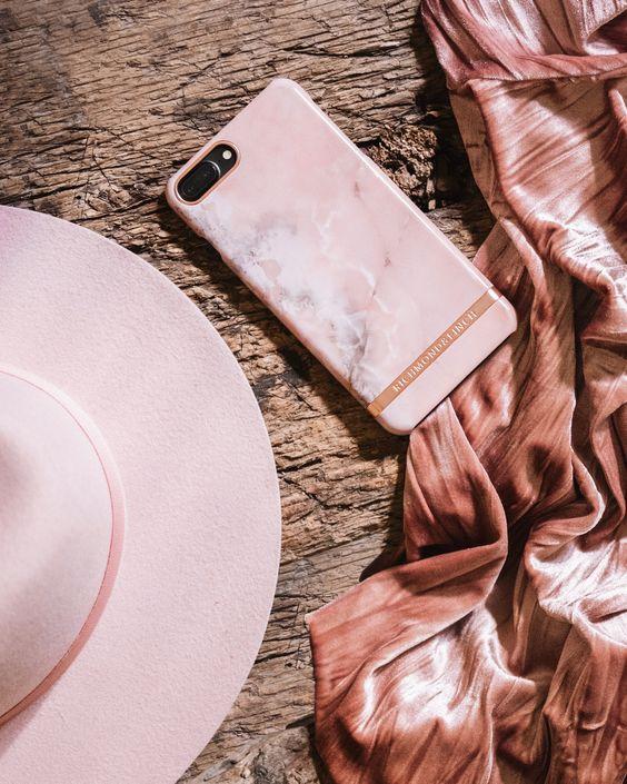 维密模特gigihadid,超模gigihadid的一周时尚穿搭