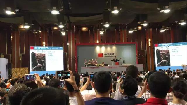 现在的夜场越来越多了,今年夜场怎么样