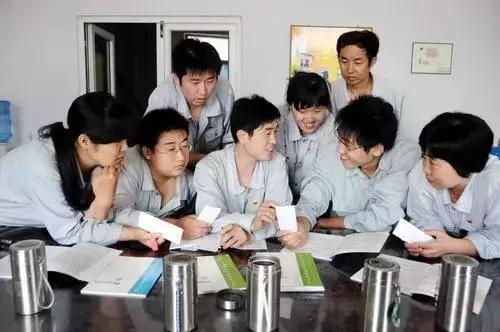 毕业季老师给学生的忠告,老司机给新人的4个忠告