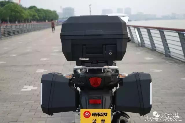 豪爵dl150和豪爵铃木dl250怎么选,豪爵铃木dl250和豪爵dr300怎么选