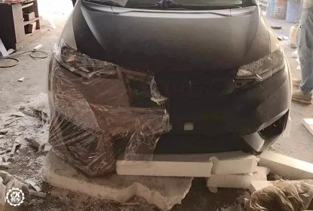 70万的进口思域太遥远，杭州车友将飞度GK5打造成Type-R外观