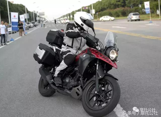 豪爵dl150和豪爵铃木dl250怎么选,豪爵铃木dl250和豪爵dr300怎么选