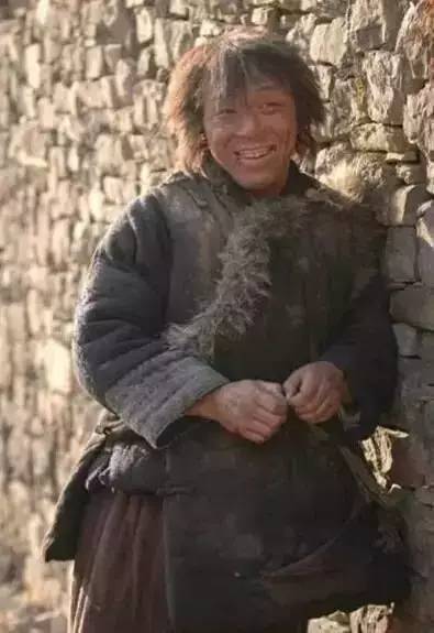 黄渤百亿影帝之路,黄渤当之无愧影帝