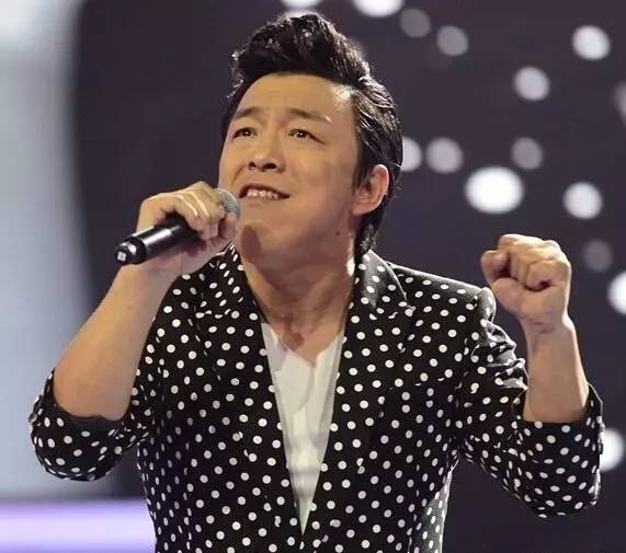 黄渤百亿影帝之路,黄渤当之无愧影帝