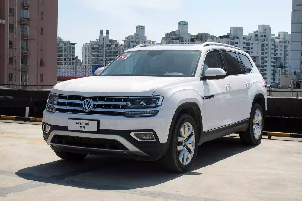 汉兰达7月政策,17款3.5的汉兰达加价提车