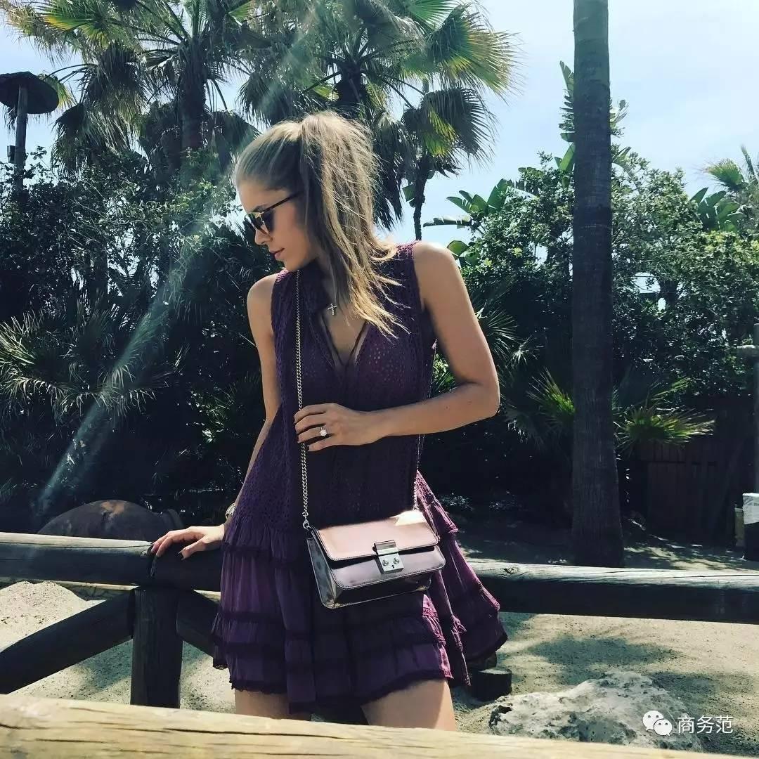 65万颗水晶打造的婚礼,施华洛世奇继承人款婚纱