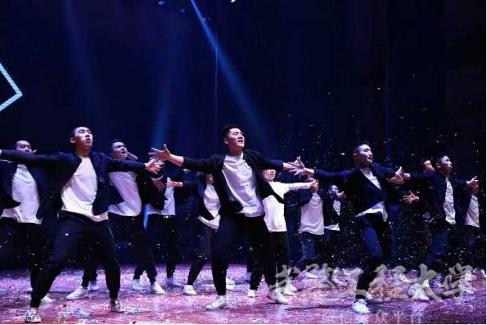 集结号｜报考*警武**工程大学的十个理由