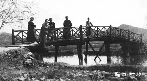 位于穷乡僻壤，入学难度却堪比清华北大，这所100年前的乡村中学，居然秒杀现在的所有大学！