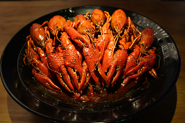 咳咳小哥，能给我来个梅雨天的freestyle吗？