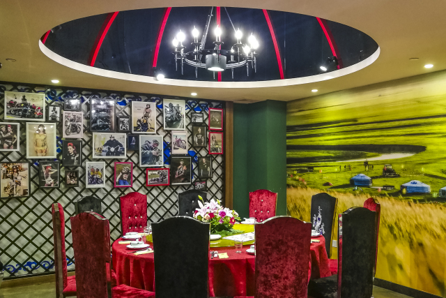 咳咳小哥，能给我来个梅雨天的freestyle吗？