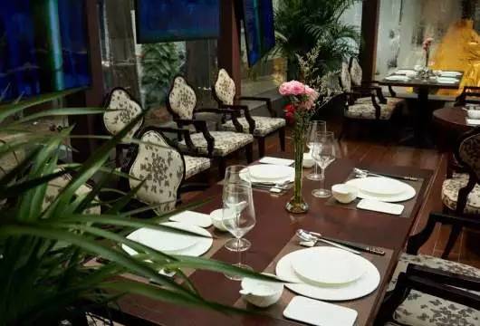 咳咳小哥，能给我来个梅雨天的freestyle吗？