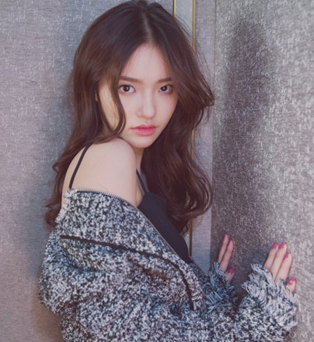 她们长这么好看，还不忘这点小心机