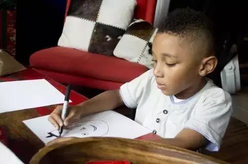 开挂的一家人动漫,开挂的一家人漫画