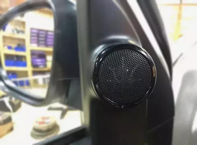 丰田穿越者最完美改装,丰田穿越者改装c柱