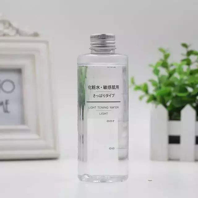 贫民窟少女来种草！扒一扒我用过的性价比超高化妆水