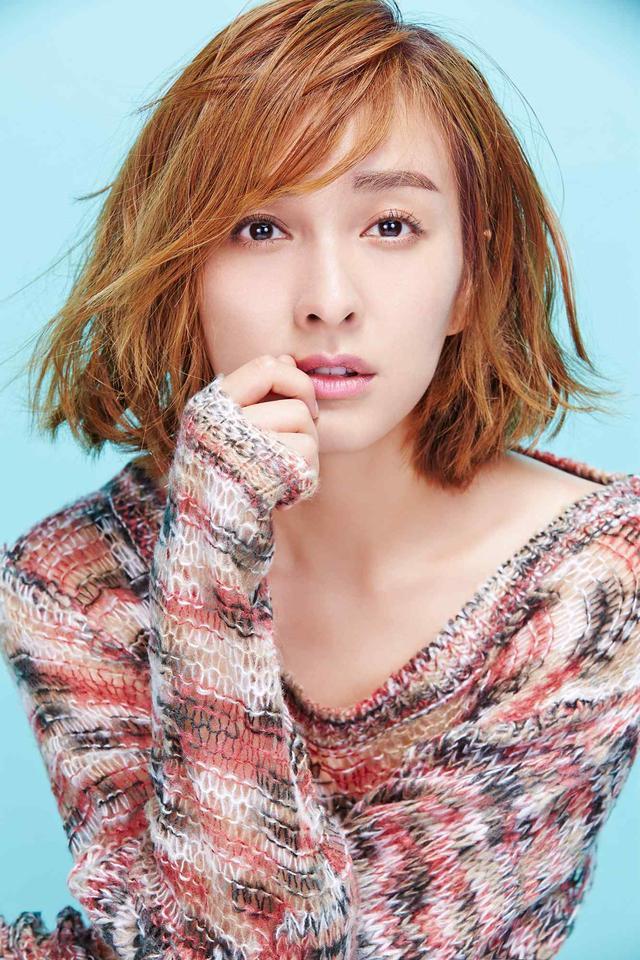 不说主持功力，就演技而言，你更看好湖南卫视那位女主持人？