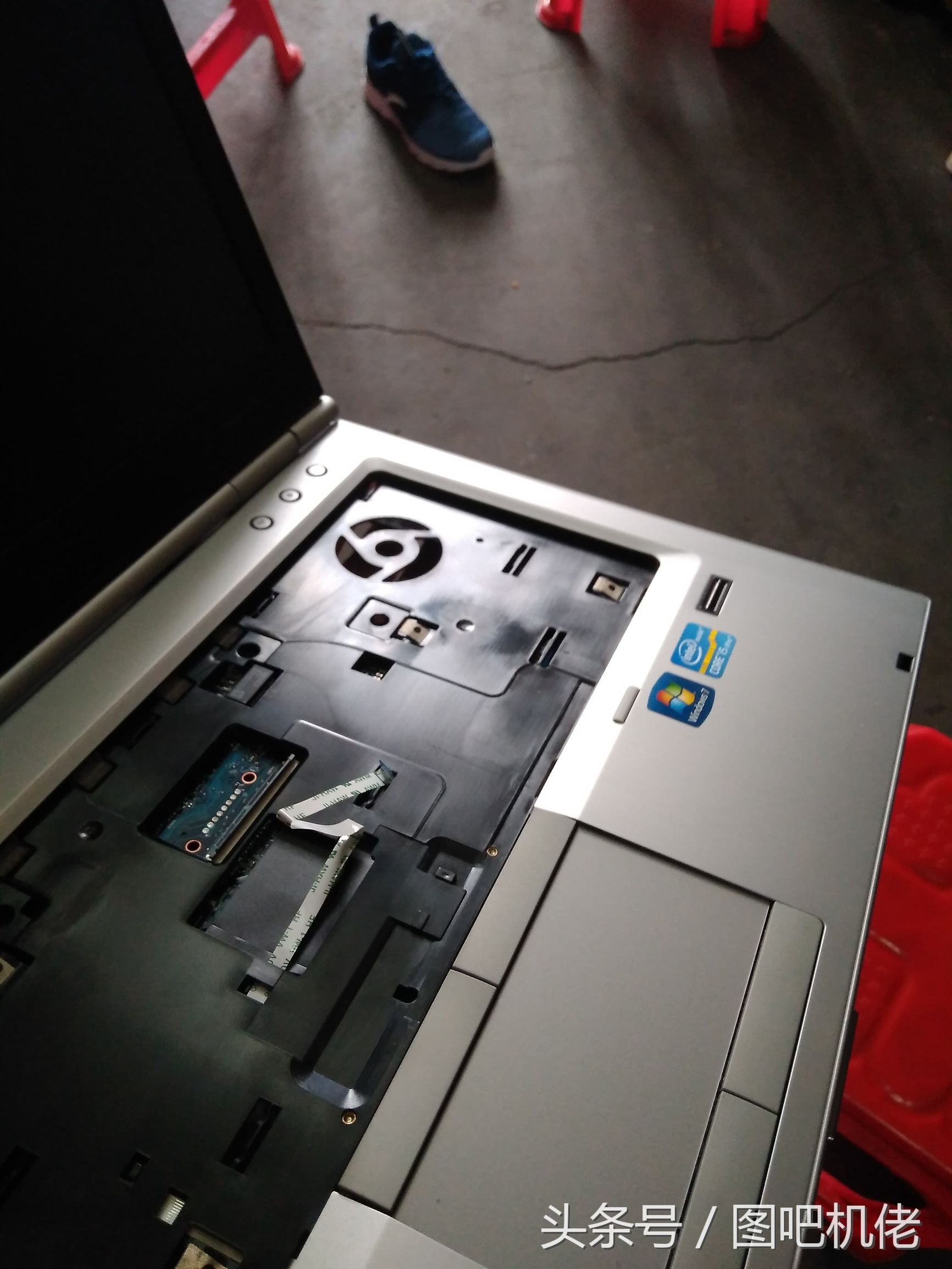 拆惠普1010,惠普8470p深度评测