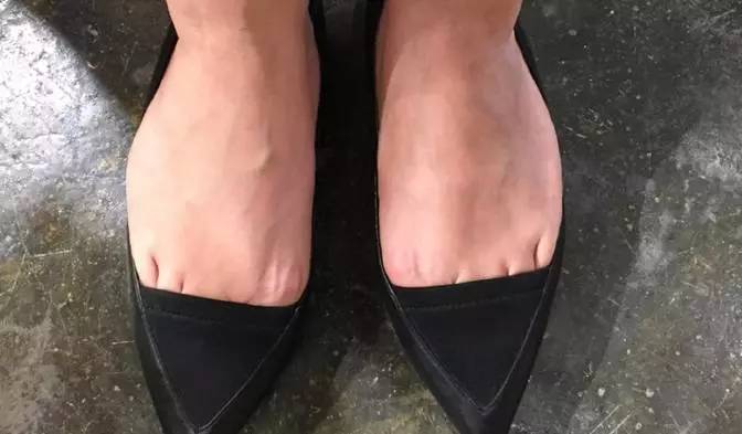不同脚型的人应该穿什么鞋高跟鞋,不同脚型穿不同的跑鞋