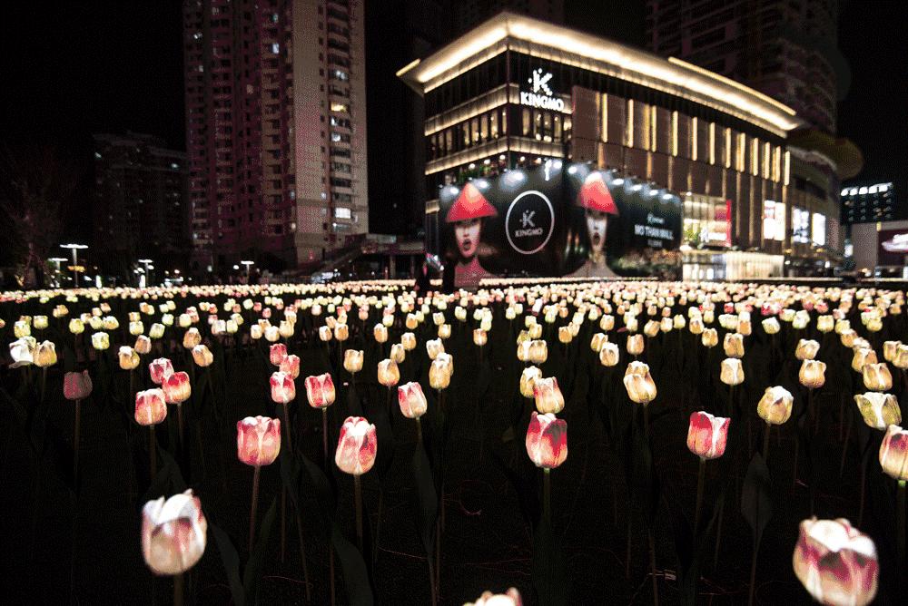 百家湖cbd,百家湖开放式美食街