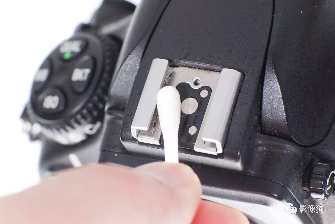 相机镜头怎样防潮防霉,相机的防潮小办法