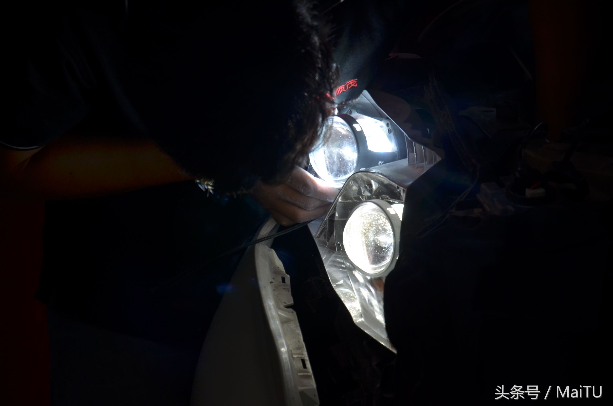 最强的普拉多,普拉多灯光演示