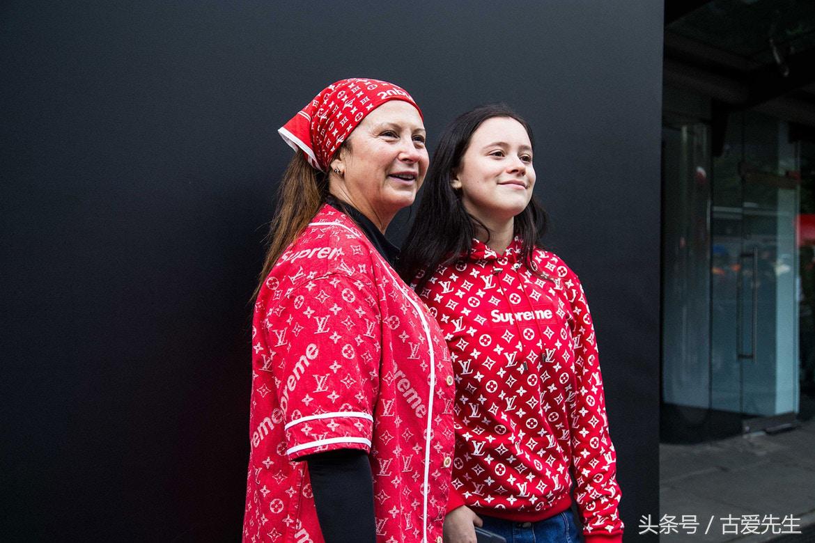 supreme x louis vuitton红色包限量多少 (supreme与lv联名黑色滑板)