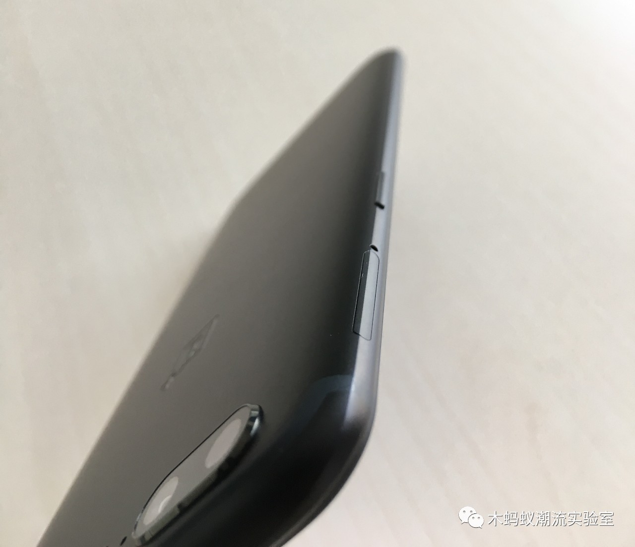 一加5使用的真实感受,一加5评测耳机孔