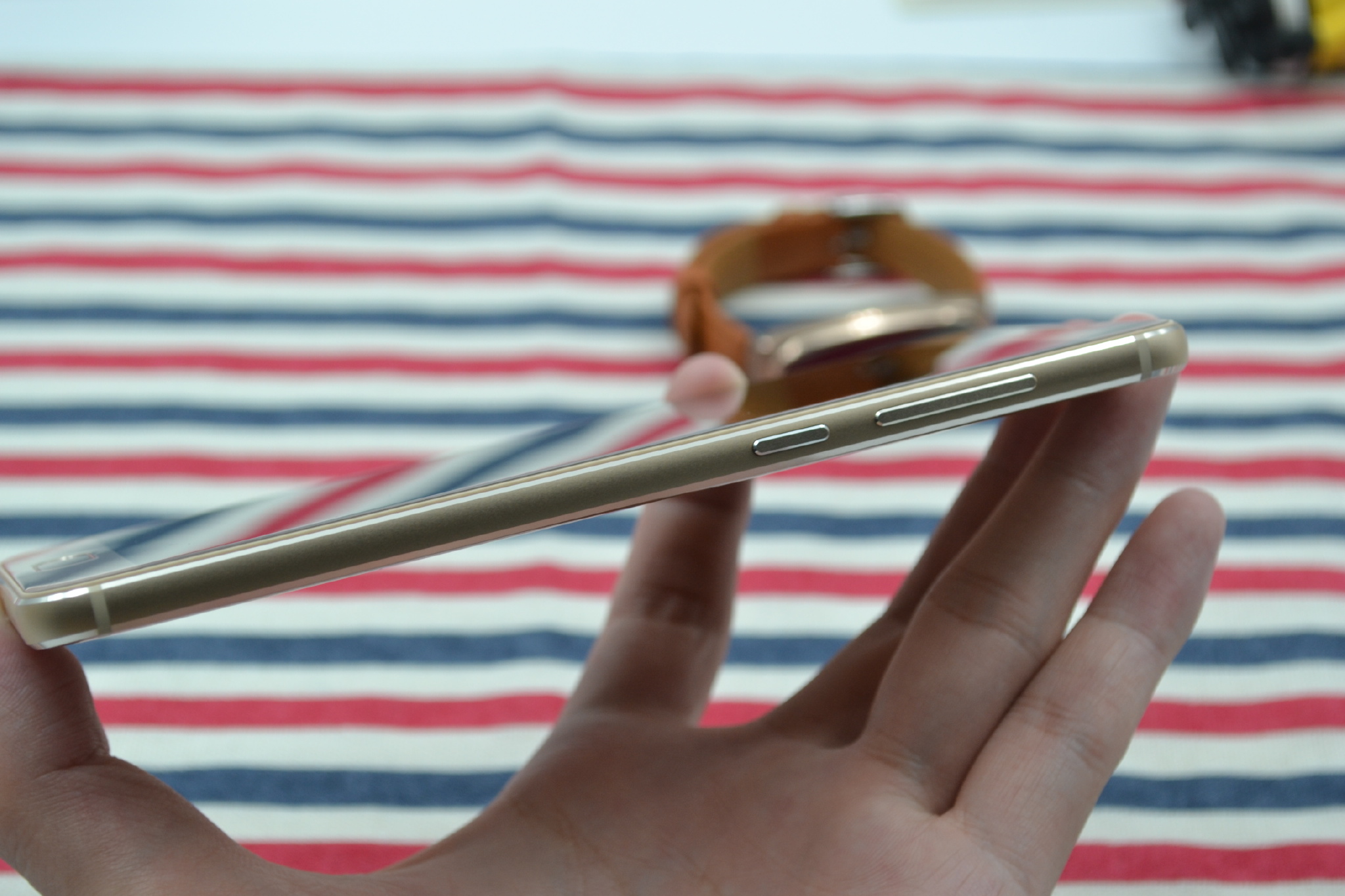 对家人的爱更多一点，九爱亲情手机HaloveH1上手测评