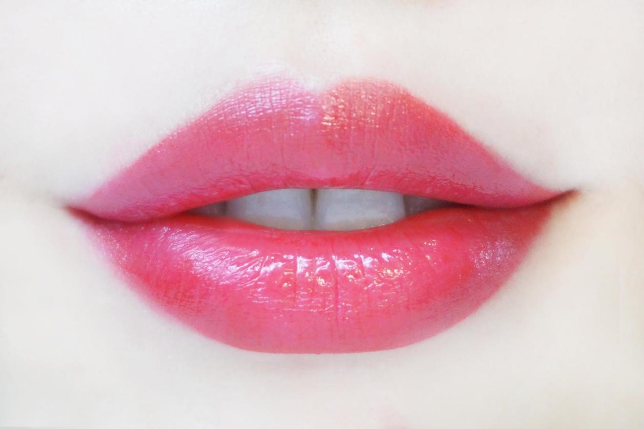 兰蔻全新菁纯丝绒雾面唇釉,兰蔻菁纯柔雾哑光唇釉经典款