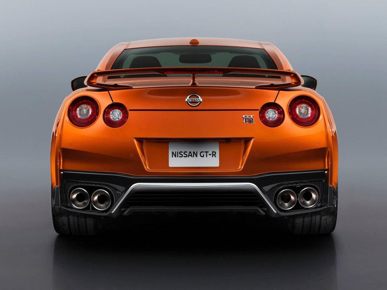 日产gtr战神vs川崎,最新款日产gtr是哪一年的