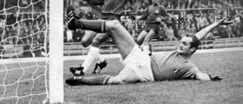 历年欧洲杯第一个入场国家队,第一支访华的足球队