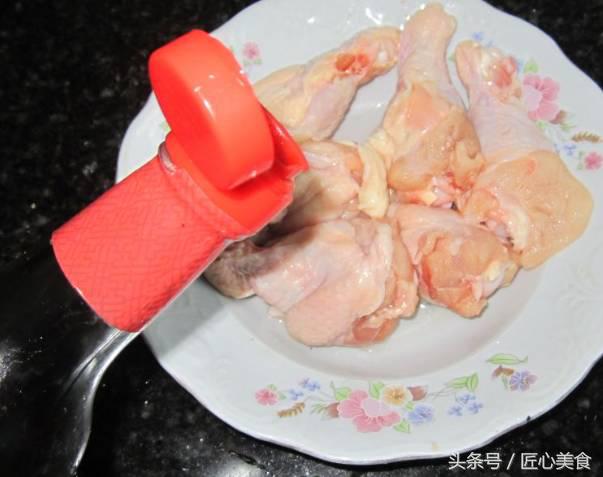 锡纸鸡腿的做法烤箱视频,锡纸鸡腿的家常做法最简单