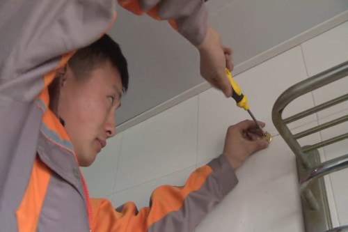 浴帘杆的装法,浴帘杆怎么安装好看