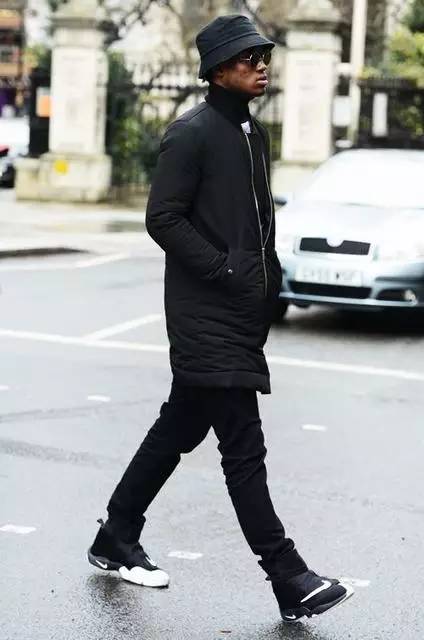 渔夫帽秋冬搭配街拍,夏季黑色渔夫帽女穿搭