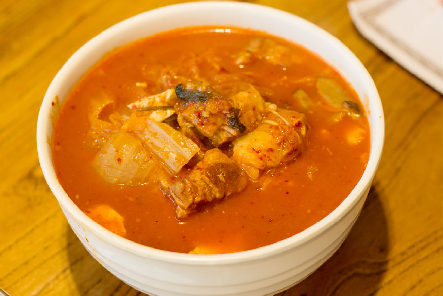 李敏镐韩国第一长腿,迷倒韩国众男神