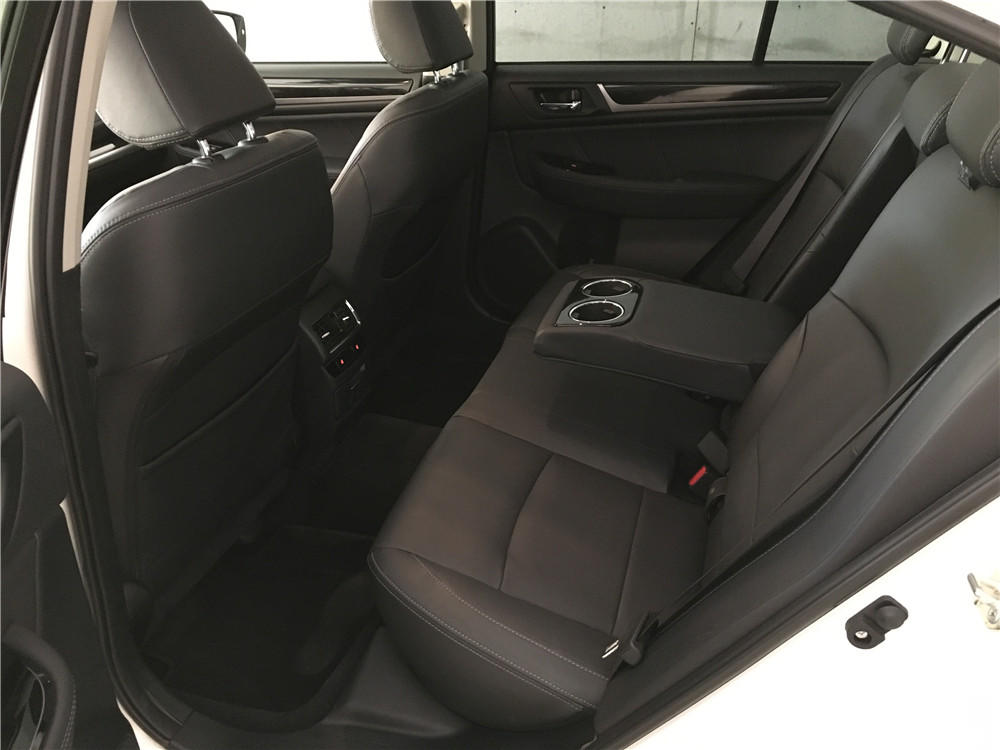 10款斯巴鲁力狮2.0四驱测试,性能好又舒适选择斯巴鲁傲虎