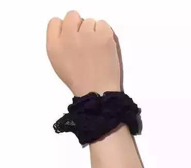 如何用内裤扎头发,用内裤扎头发教程